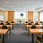Parkhotel Am Taunus فندق أوبروسل