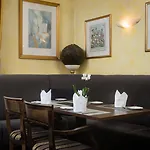 فندق Parkhotel Am Taunus 4*