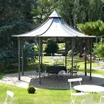 Parkhotel Am Taunus فندق أوبروسل