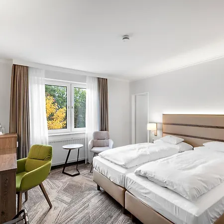 Hotel Parkhotel Am Taunus 4*