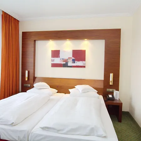 ホテル Parkhotel Am Taunus