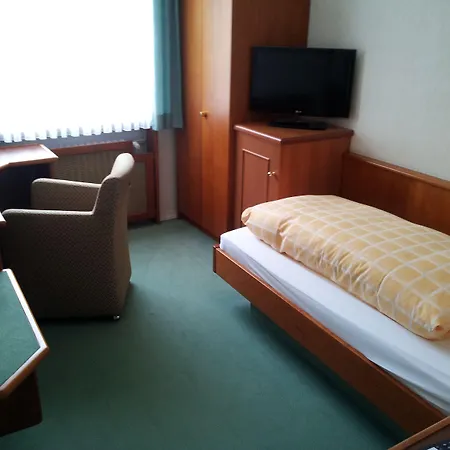 ホテル Parkhotel Am Taunus