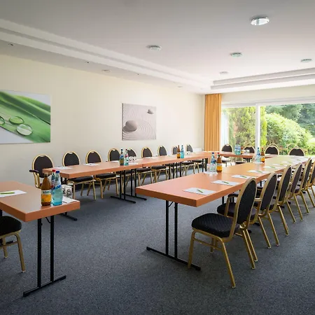 Parkhotel Am Taunus Hotel