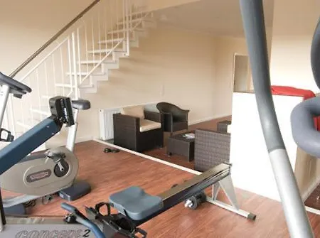 ホテル Parkhotel Am Taunus 4*