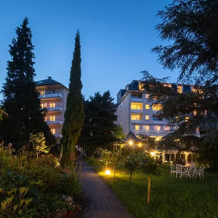 Hotel Parkhotel Am Taunus 4*