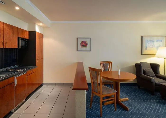 Parkhotel Am Taunus Szálloda