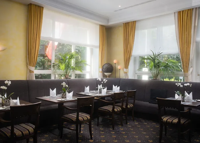 Parkhotel Am Taunus 4*