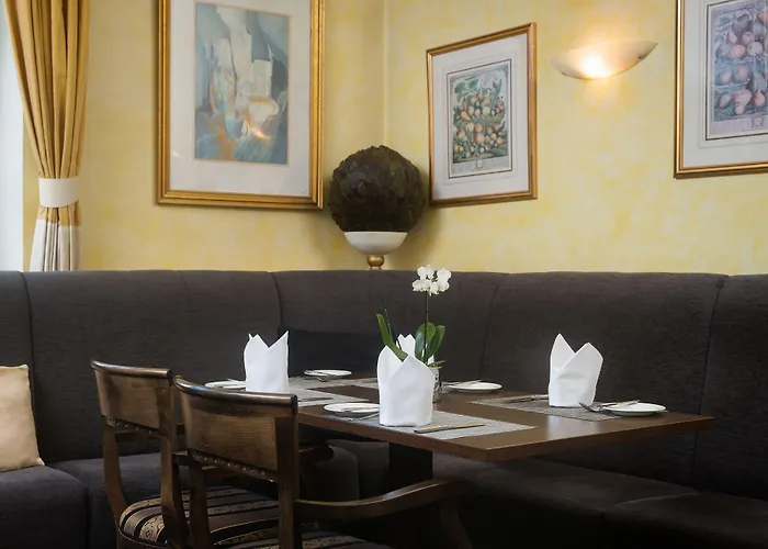 Hotel Parkhotel Am Taunus 4*